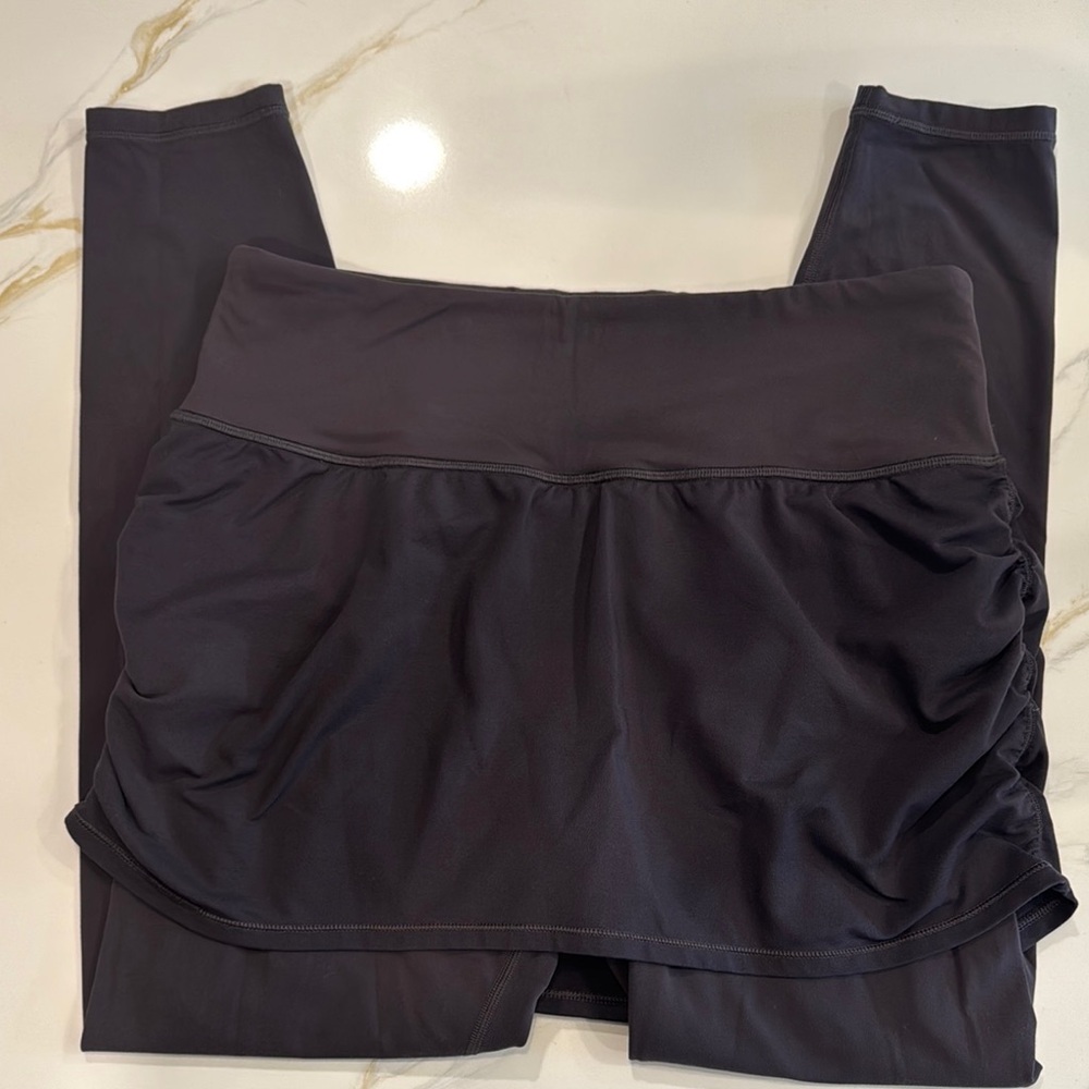 Athleta Charcoal Gray Skirted Leggings